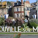 Laetitia By Interhome アパート トルヴィル＝シュル＝メール