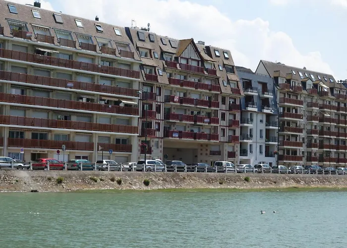 Apartamento Laetitia By Interhome Trouville-sur-Mer