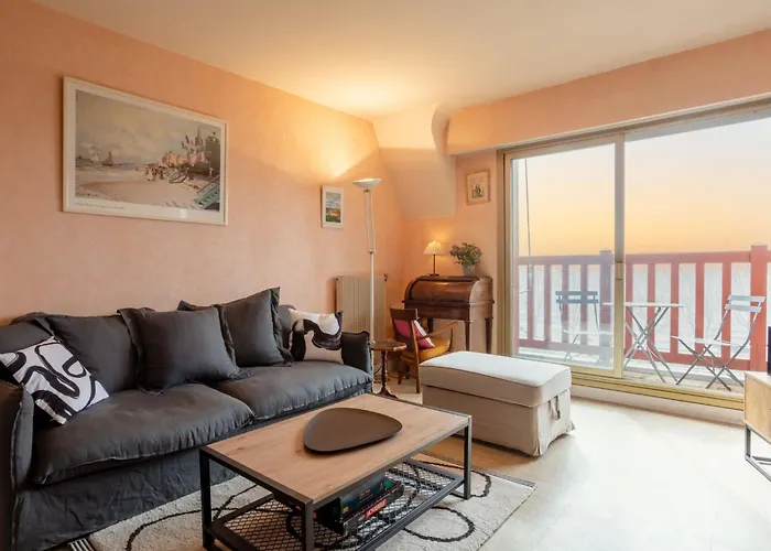 Laetitia By Interhome Διαμέρισμα Trouville-sur-Mer
